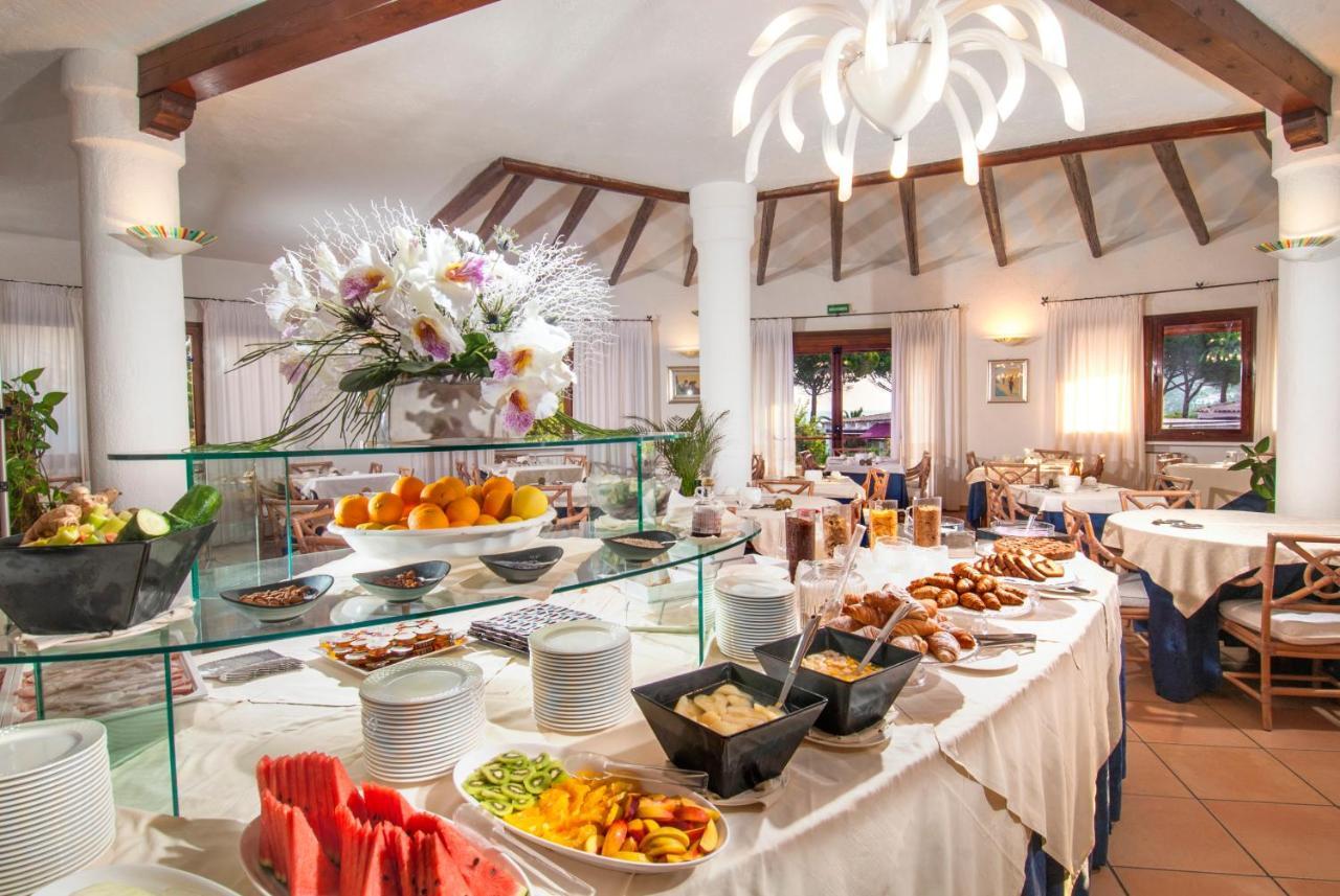 Hotel Punta Est Baja Sardinia Zewnętrze zdjęcie