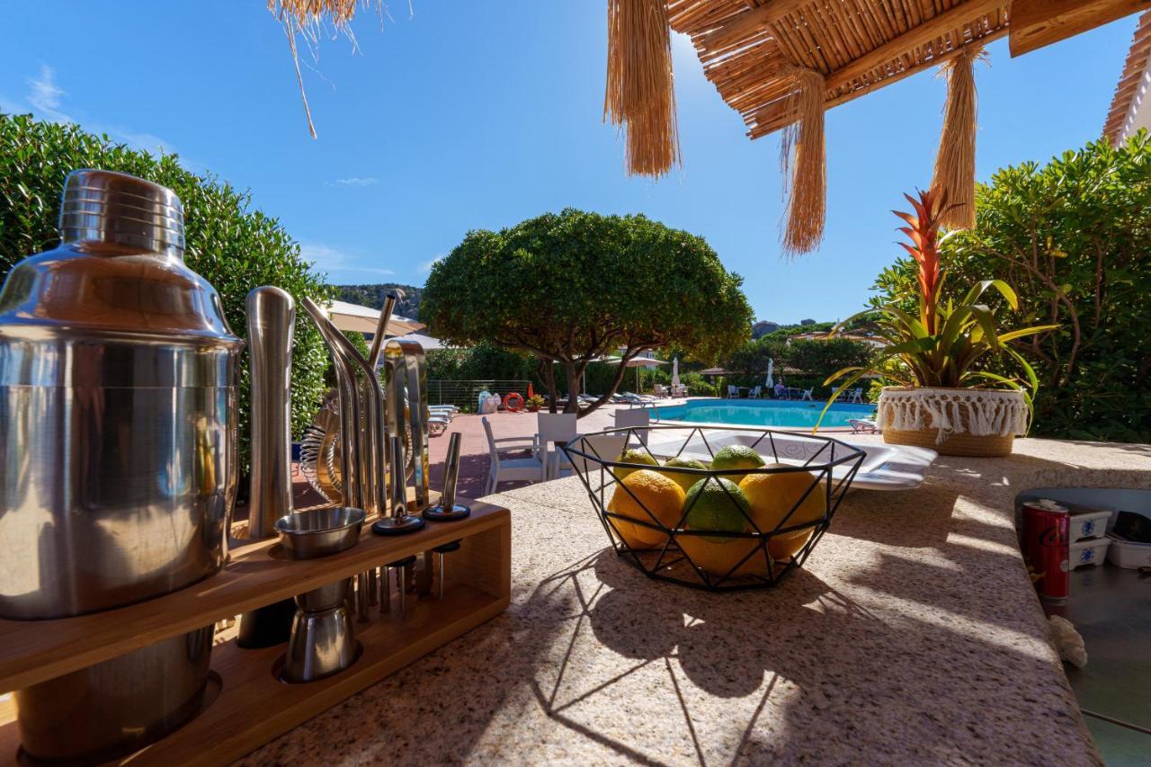 Hotel Punta Est Baja Sardinia Zewnętrze zdjęcie