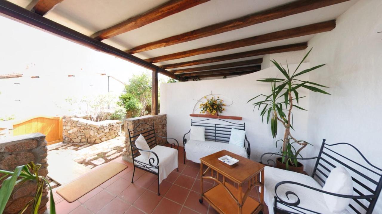 Hotel Punta Est Baja Sardinia Zewnętrze zdjęcie